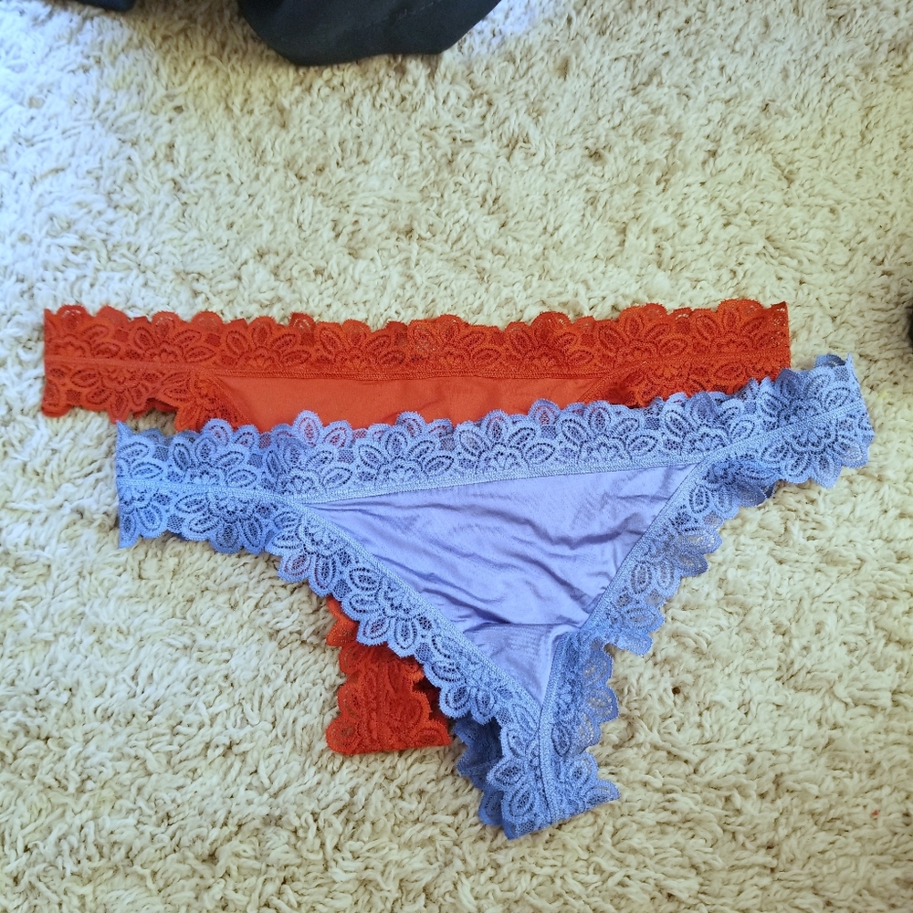 Aerie Scallop Thong Bikini Bundle Set Pair